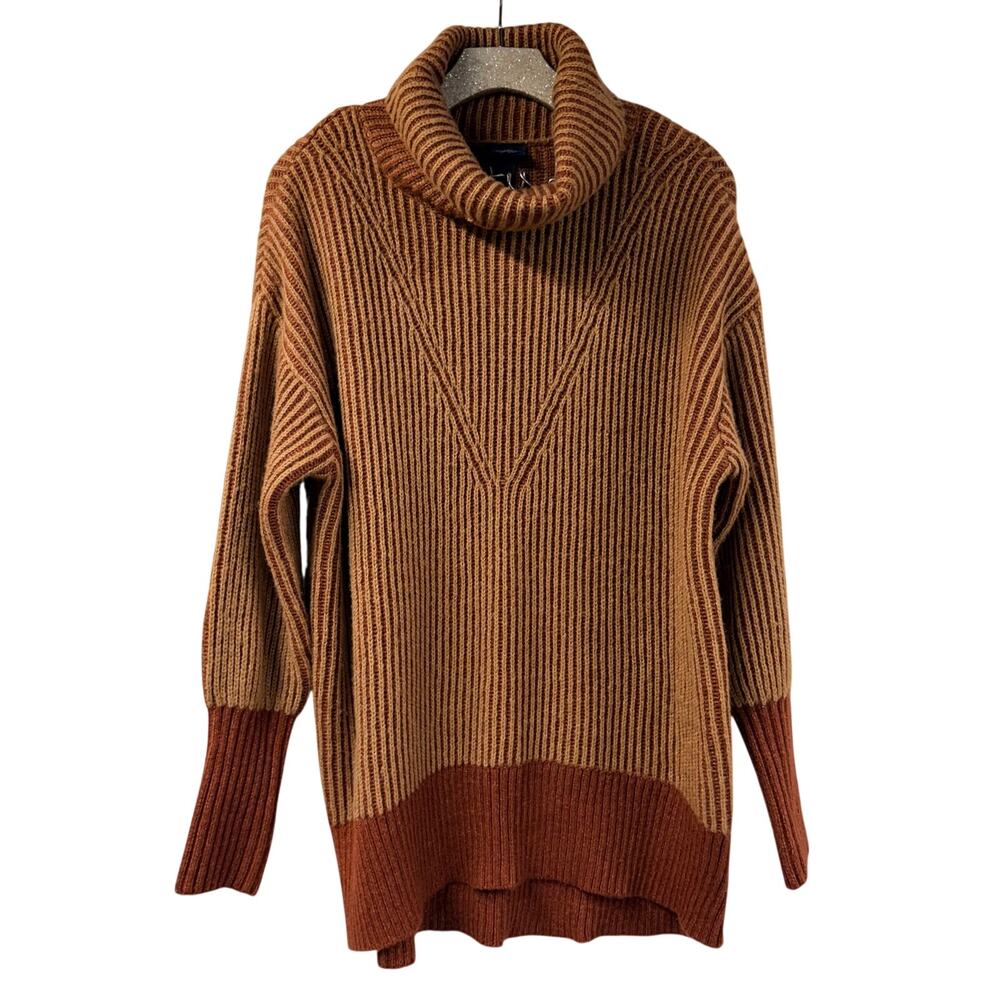 Daytrip Brown Turtleneck Tunic Sweater Medium Buckle NWT